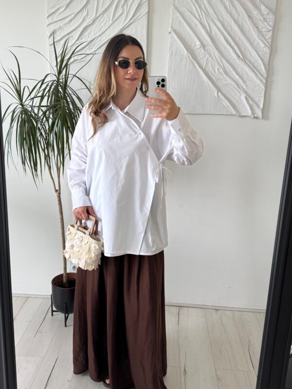 Chemise à nouer blanche